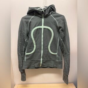 lululemon Mint Green and Black Zip-Up Hoodie Womens 8